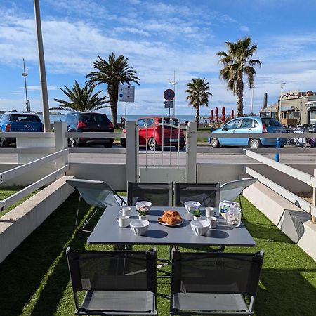 Sol-Y-Days Goeland, Appartement Avec Terrasse Front De Mer Et Place De Parking En Centre-Ville 勒格罗-迪鲁瓦 外观 照片