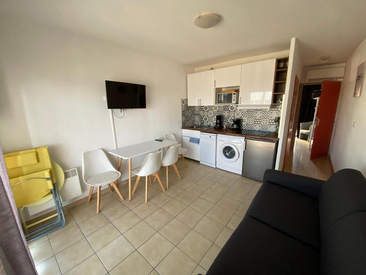 Sol-Y-Days Goeland, Appartement Avec Terrasse Front De Mer Et Place De Parking En Centre-Ville 勒格罗-迪鲁瓦 外观 照片