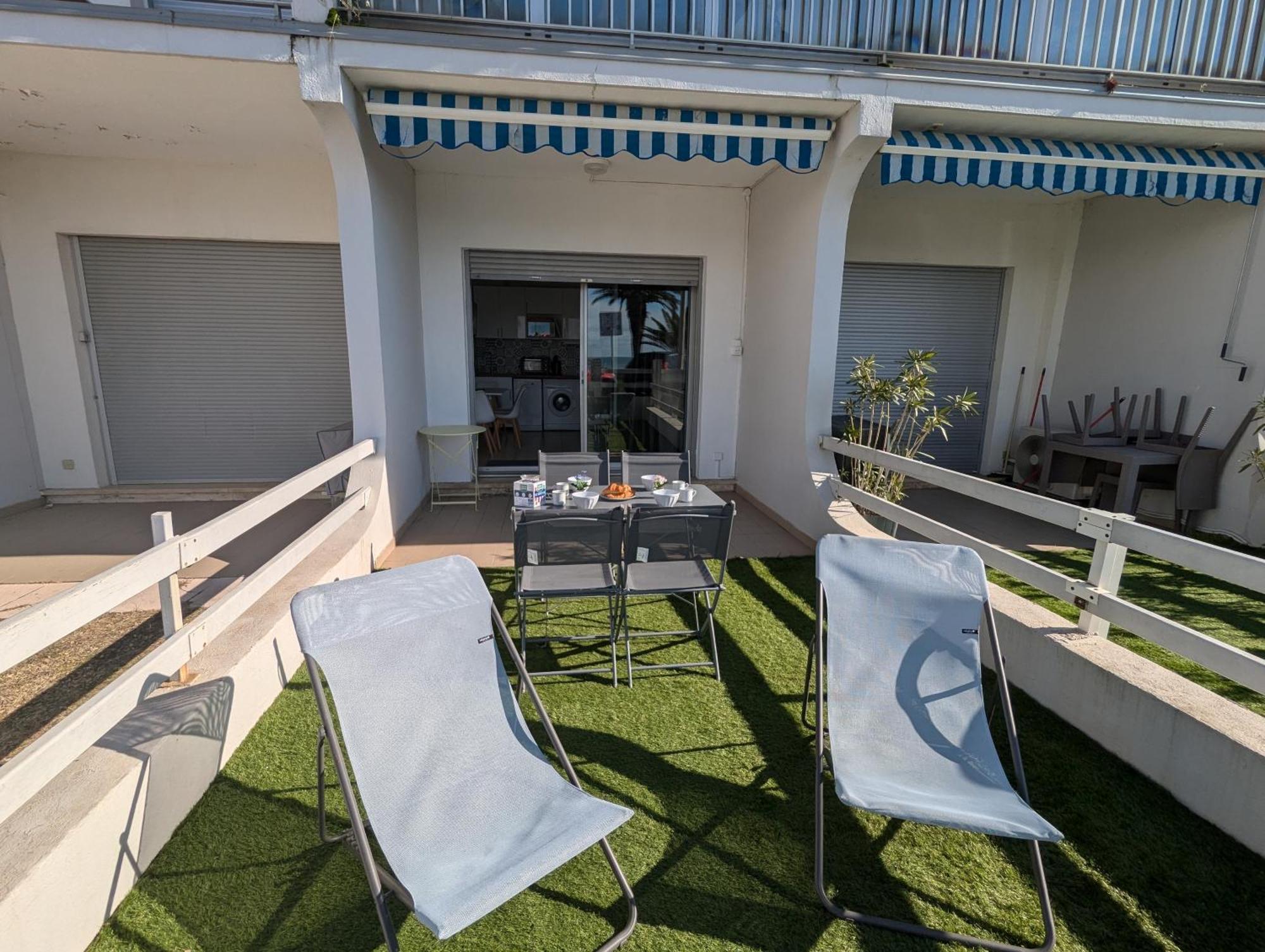 Sol-Y-Days Goeland, Appartement Avec Terrasse Front De Mer Et Place De Parking En Centre-Ville 勒格罗-迪鲁瓦 外观 照片