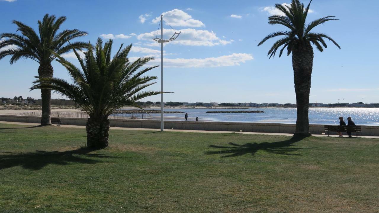 Sol-Y-Days Goeland, Appartement Avec Terrasse Front De Mer Et Place De Parking En Centre-Ville 勒格罗-迪鲁瓦 外观 照片