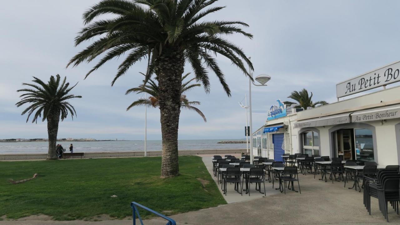 Sol-Y-Days Goeland, Appartement Avec Terrasse Front De Mer Et Place De Parking En Centre-Ville 勒格罗-迪鲁瓦 外观 照片